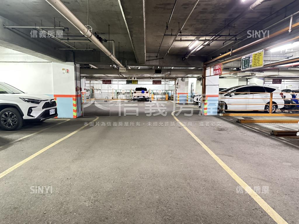 明華國中好成家三房平車房屋室內格局與周邊環境