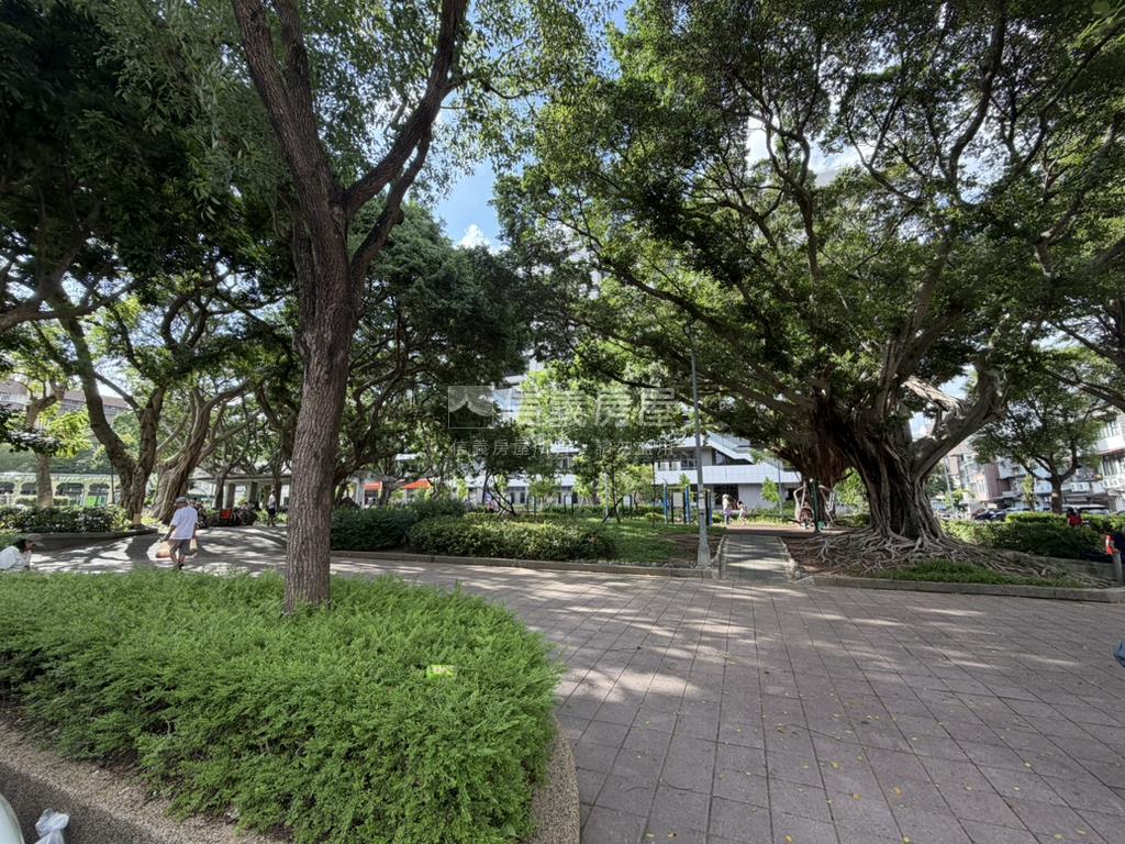 華聲公園住三土地房屋室內格局與周邊環境