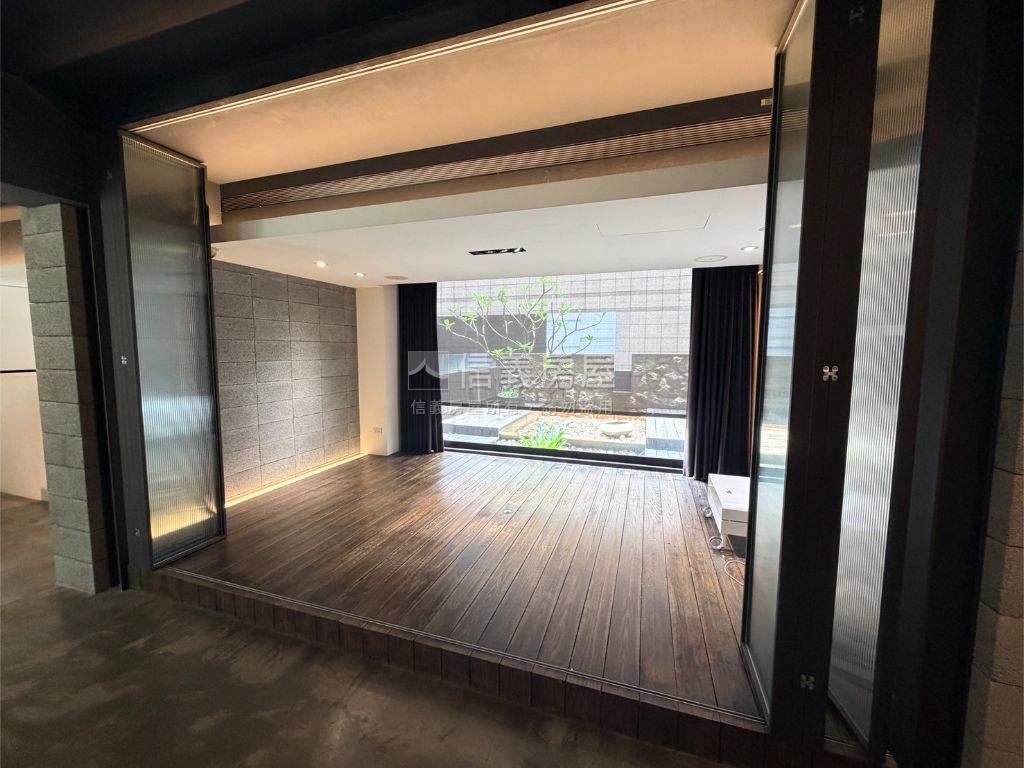 新接★晶華商圈整層辦公房屋室內格局與周邊環境