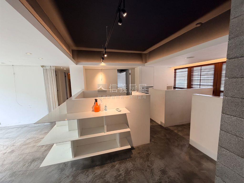 新接★晶華商圈整層辦公房屋室內格局與周邊環境