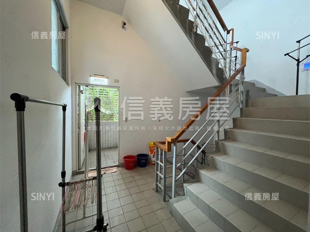 大直美麗華旗艦商場房屋室內格局與周邊環境