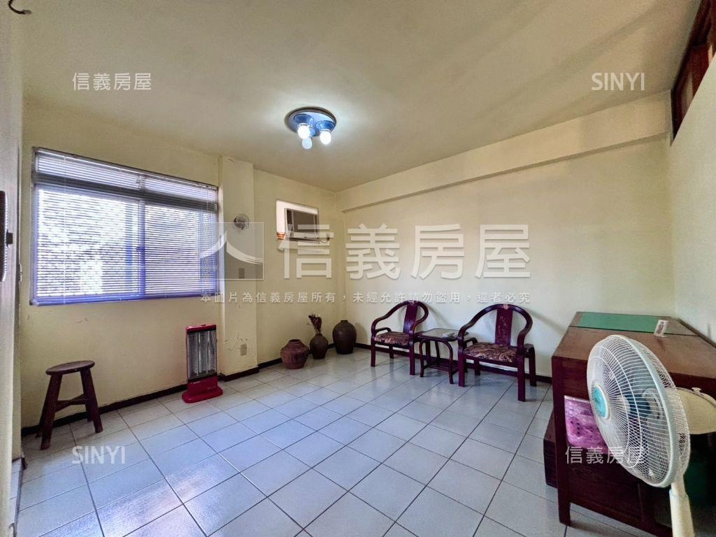 近育仁國小低公設大兩房房屋室內格局與周邊環境