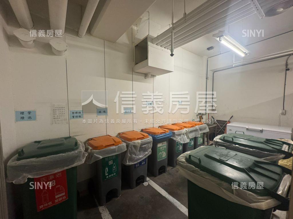 昇陽明四房雙車位房屋室內格局與周邊環境