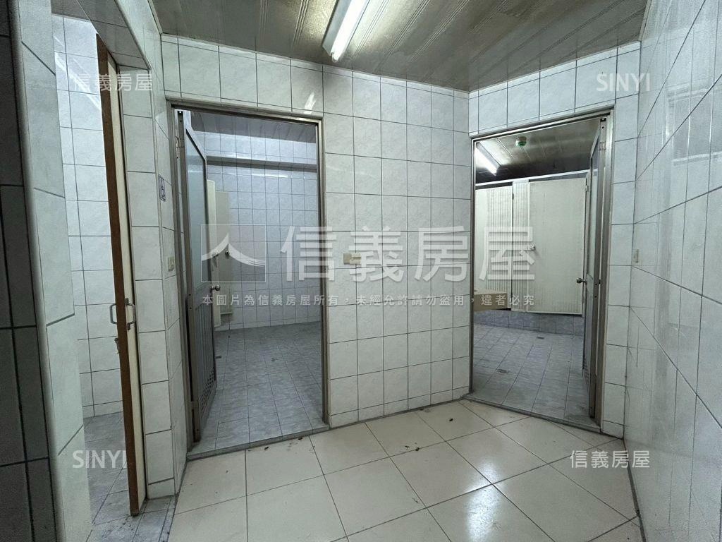 榮總ＢＯＴ案旁角窗商場房屋室內格局與周邊環境