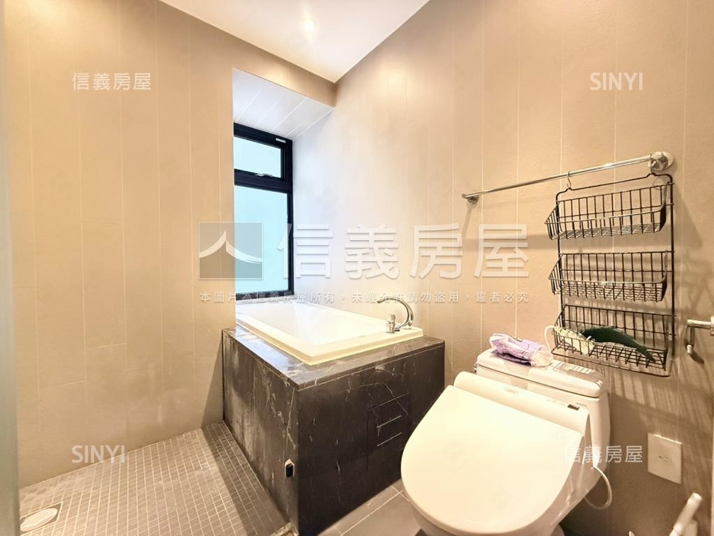 廳籟邊間景觀三房車位房屋室內格局與周邊環境