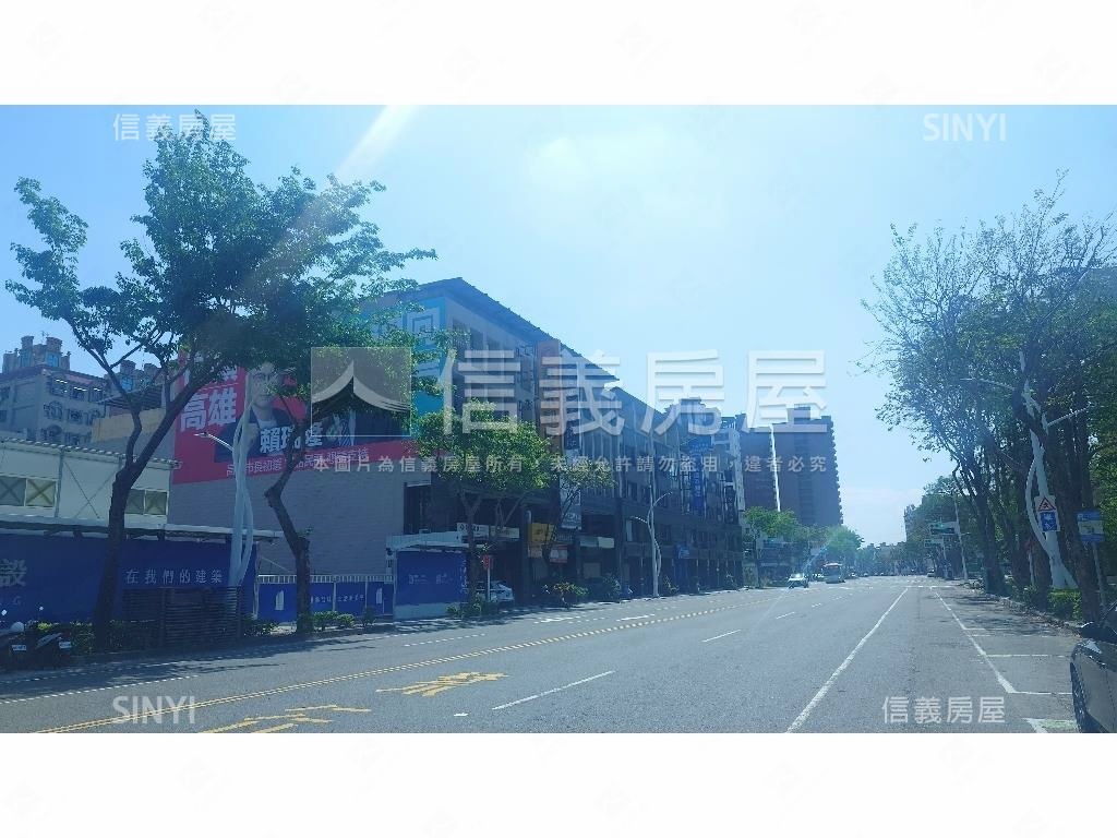 左營收租電梯透店房屋室內格局與周邊環境