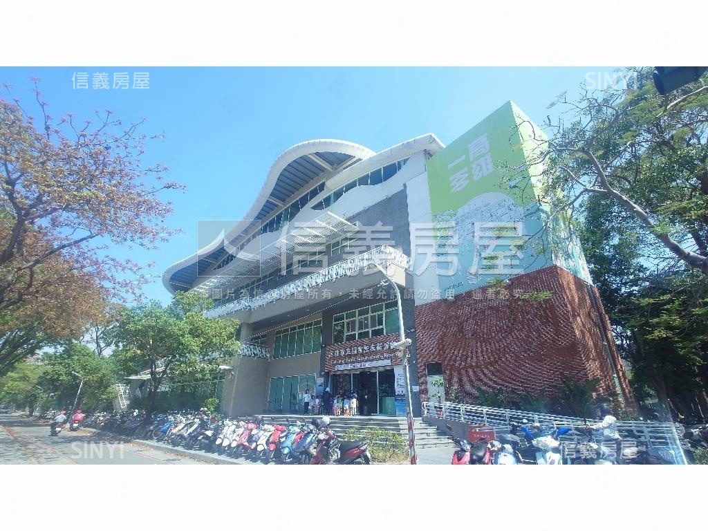 左營收租電梯透店房屋室內格局與周邊環境