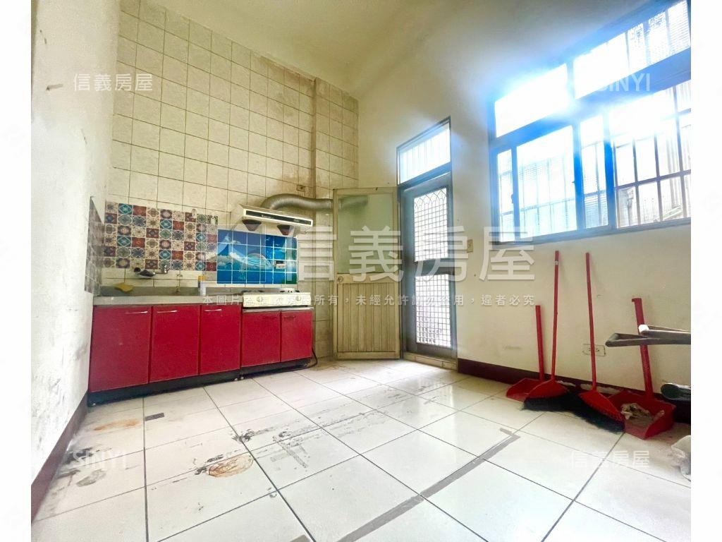 樹德商圈自地自建起家厝棒房屋室內格局與周邊環境