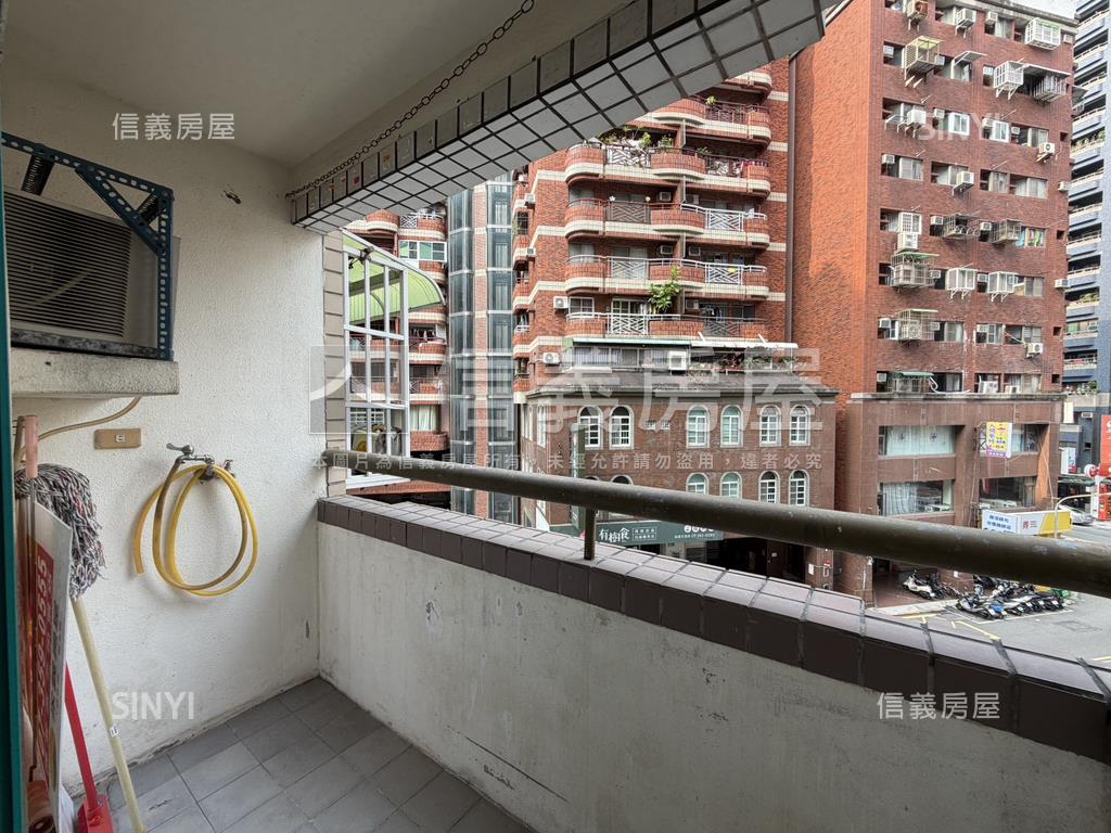 巨蛋瑞豐·採光捷運小套房房屋室內格局與周邊環境