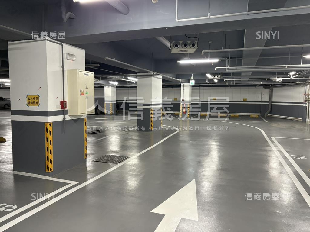 北大極Ｂ３平面車位房屋室內格局與周邊環境