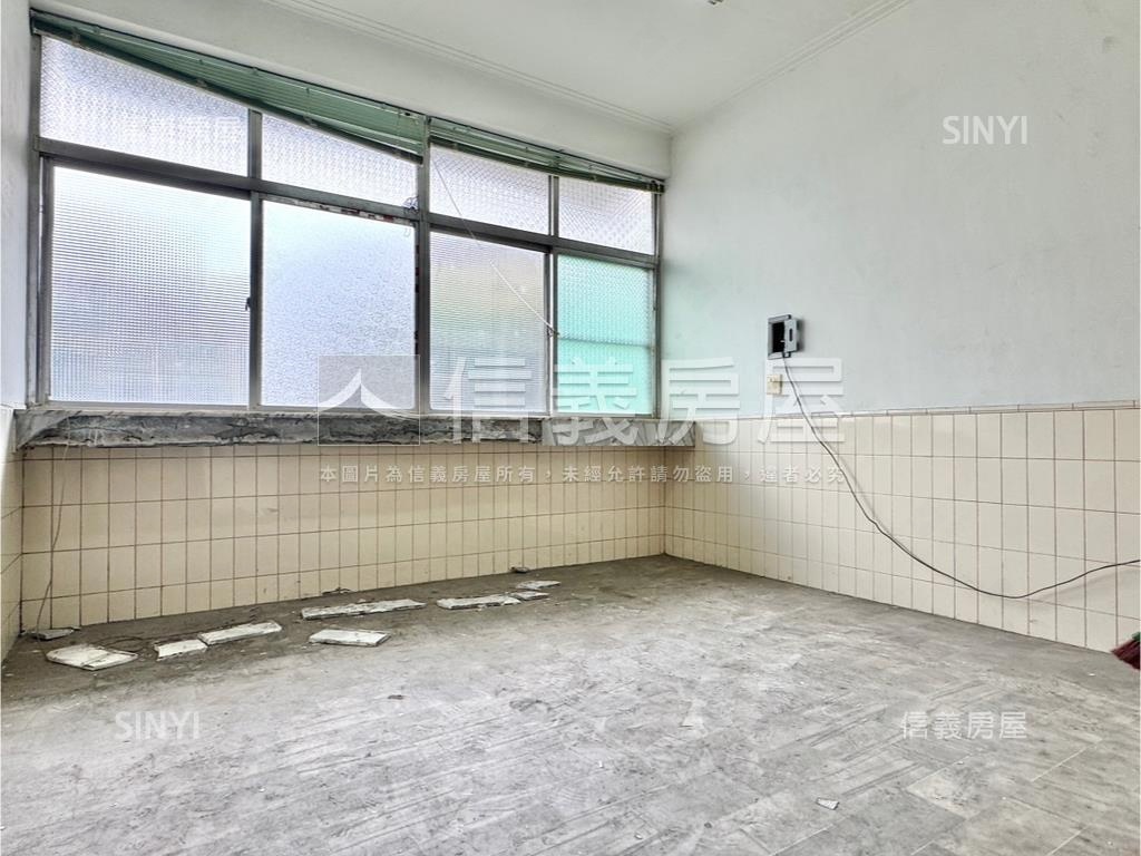 近火車站同愛街好入手透天房屋室內格局與周邊環境