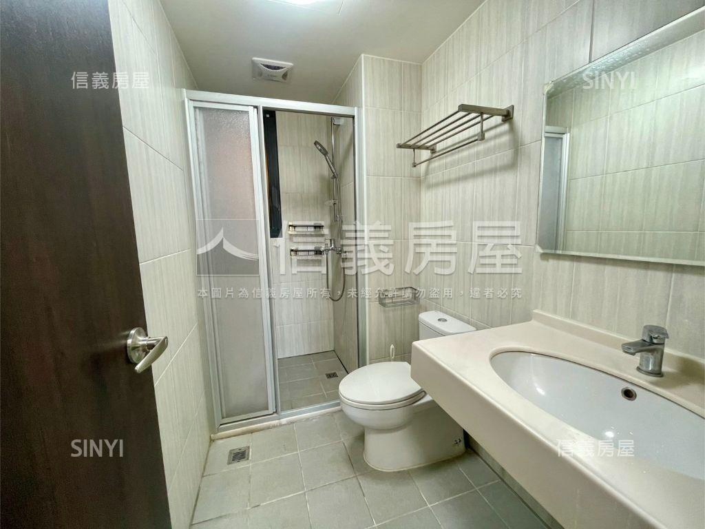 總太２０２０視野三房平車房屋室內格局與周邊環境