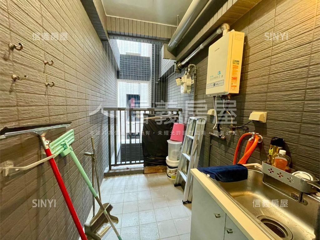 總太２０２０視野三房平車房屋室內格局與周邊環境