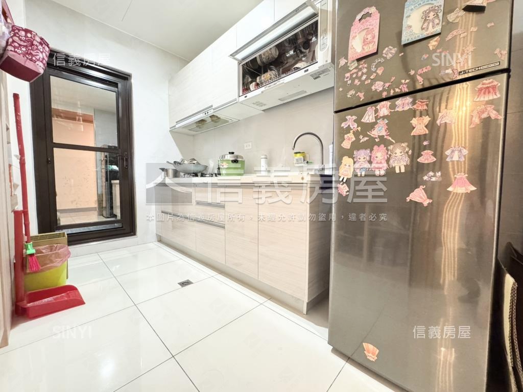 湖口茂捷雲賀視野美四房房屋室內格局與周邊環境