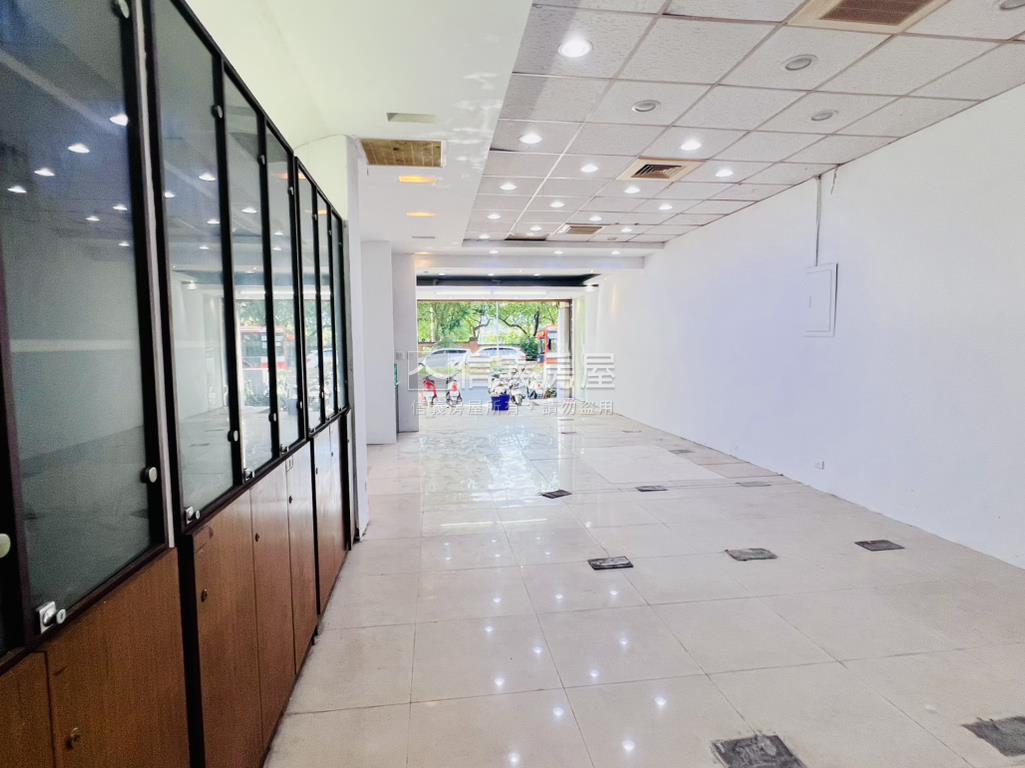 復興路‧燙金店面房屋室內格局與周邊環境