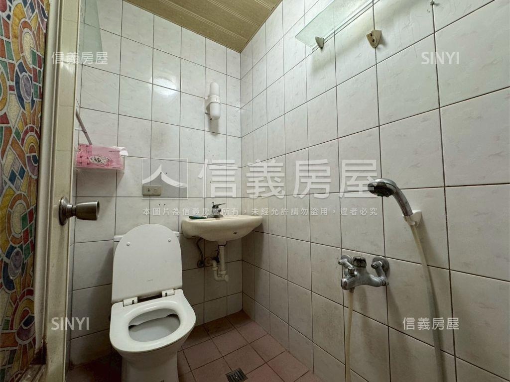 新婚首購綠意泉源寓邸房屋室內格局與周邊環境