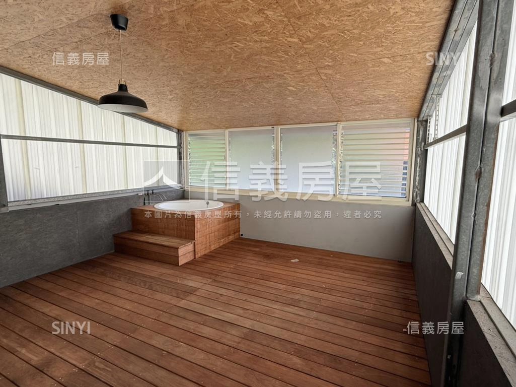 豪宅旁透天金店辦房屋室內格局與周邊環境