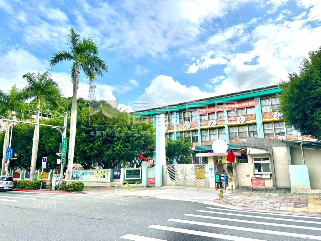 宜景大廈大四房房屋室內格局與周邊環境