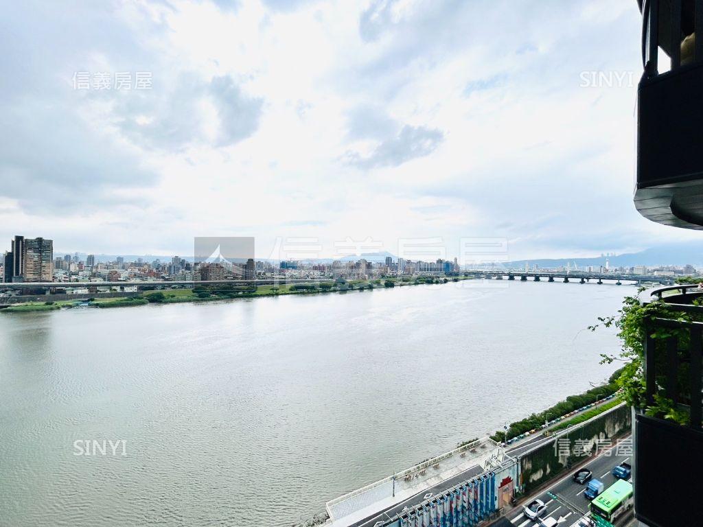 廣宇萬和河景３房２車位房屋室內格局與周邊環境