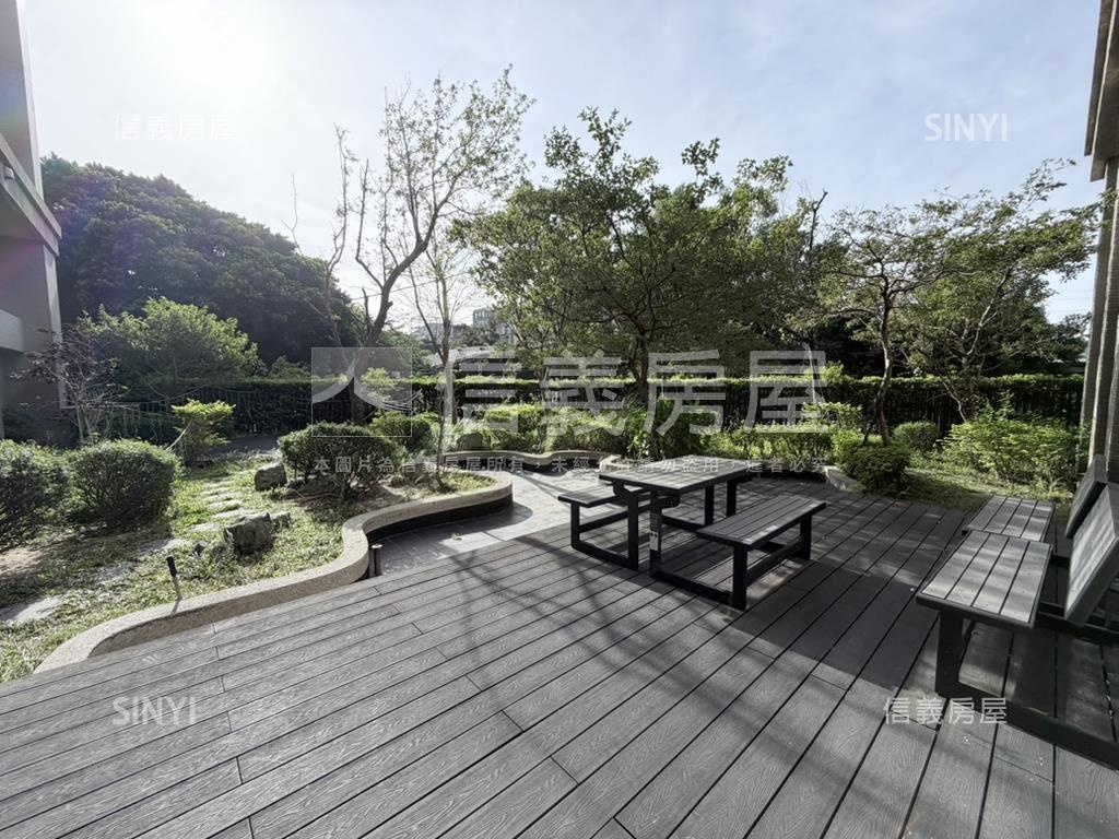 晴川悅河次頂樓採光戶房屋室內格局與周邊環境