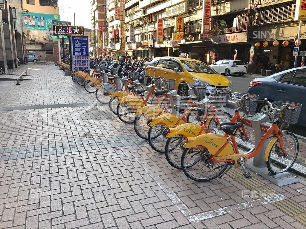 新莊低總價四房車位房屋室內格局與周邊環境