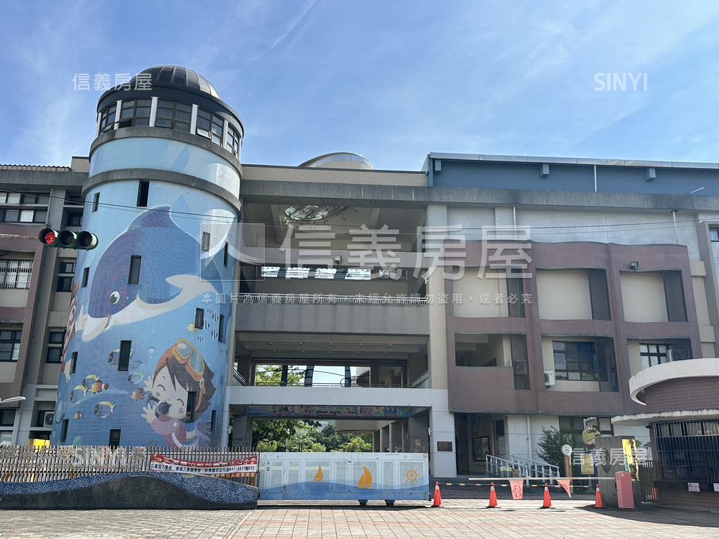 近前鎮高中站土地房屋室內格局與周邊環境