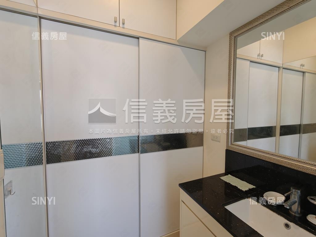 市府捷運邊間富裔館房屋室內格局與周邊環境