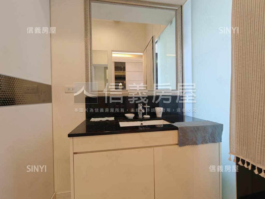 市府捷運邊間富裔館房屋室內格局與周邊環境