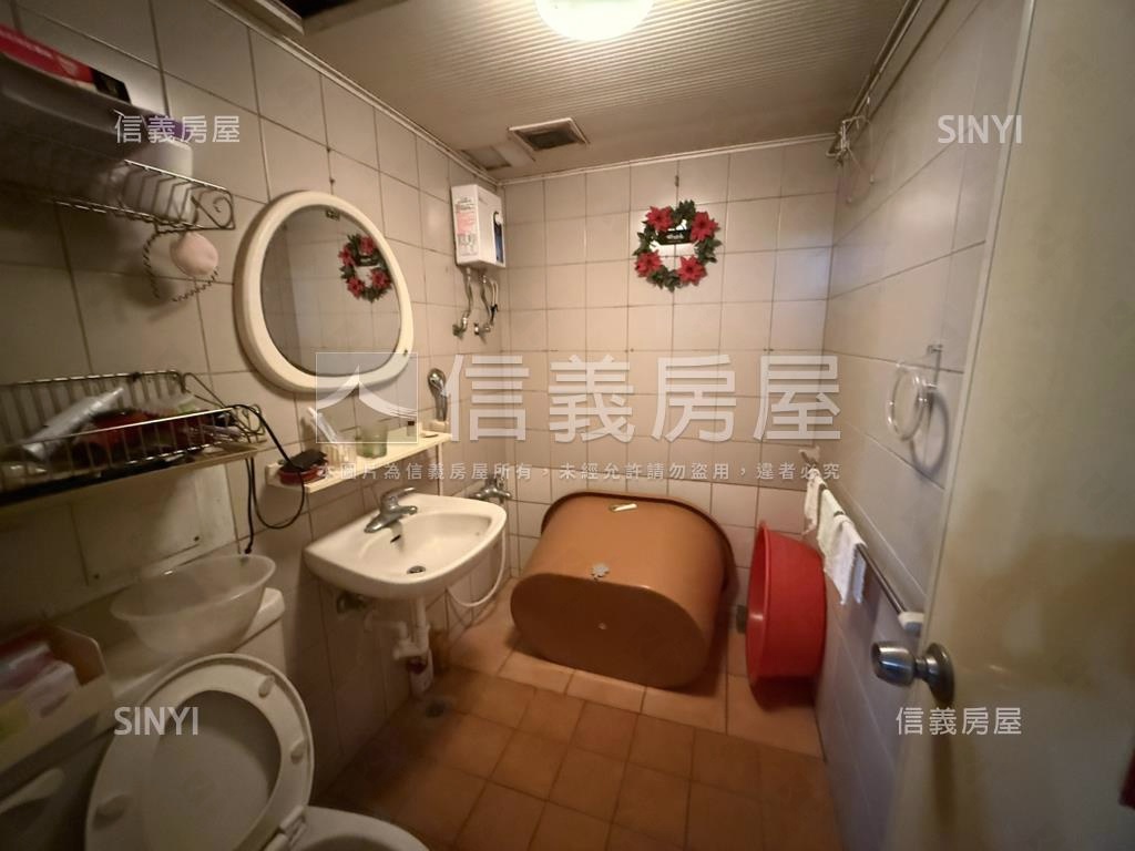 台中火車站大套房房屋室內格局與周邊環境