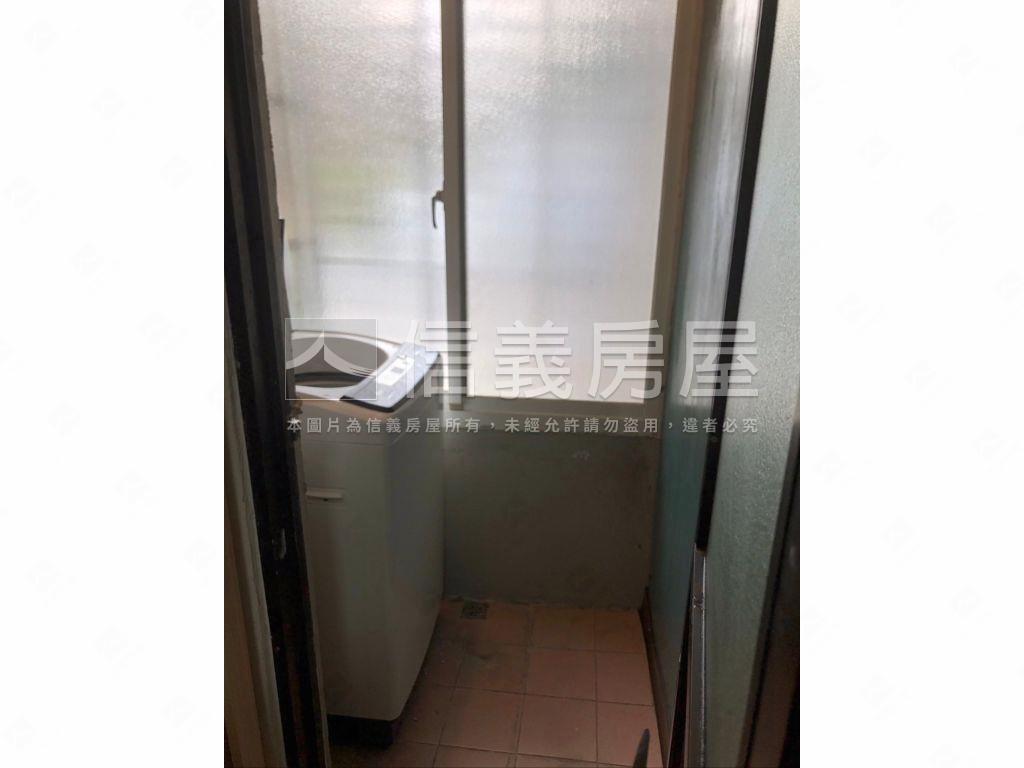 信義區邊間收租公寓房屋室內格局與周邊環境