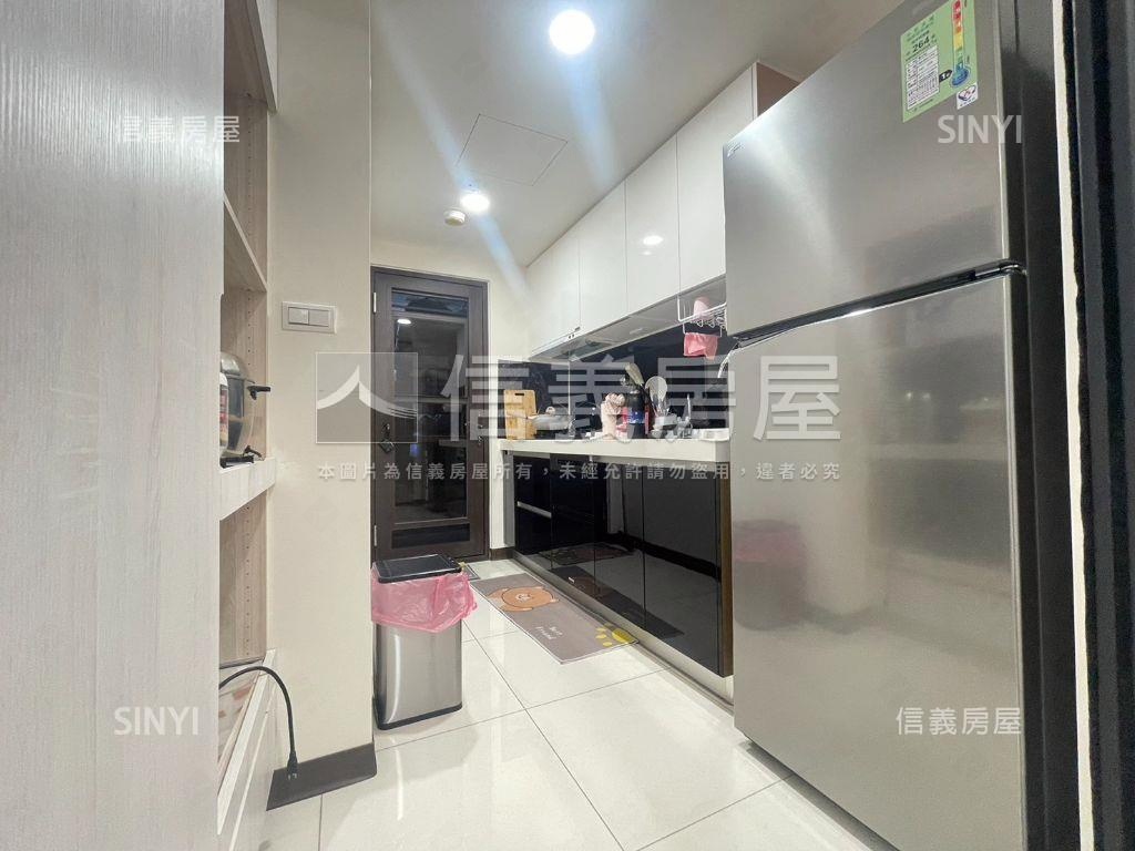 稀有傳家馥兩房大車位房屋室內格局與周邊環境