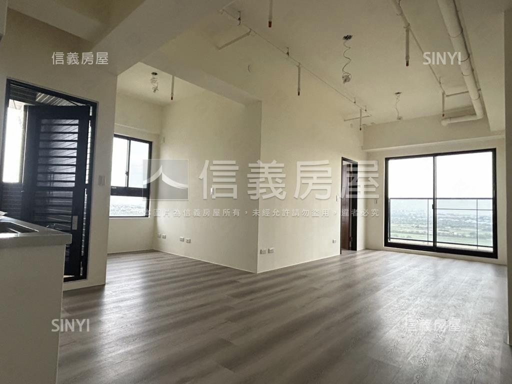 美學｜次頂樓綠景平車房屋室內格局與周邊環境