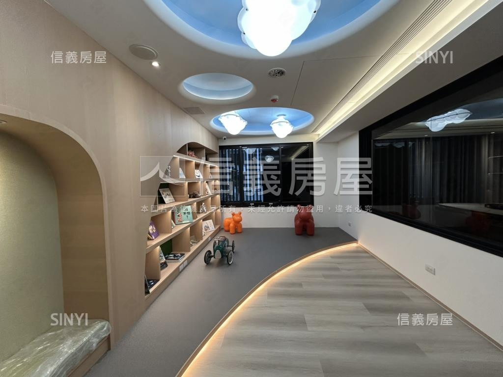 美學｜次頂樓綠景平車房屋室內格局與周邊環境