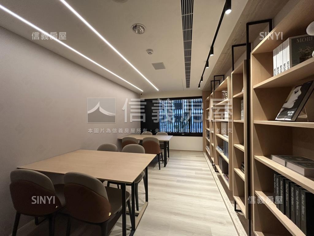 美學｜次頂樓綠景平車房屋室內格局與周邊環境