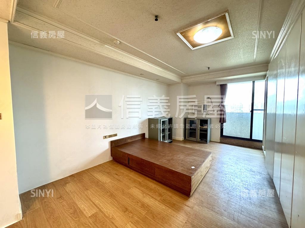 信義安和管理高樓四房坡車房屋室內格局與周邊環境