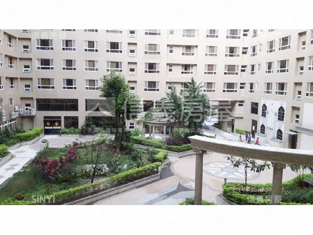 美學苑４房雙平面車位房屋室內格局與周邊環境