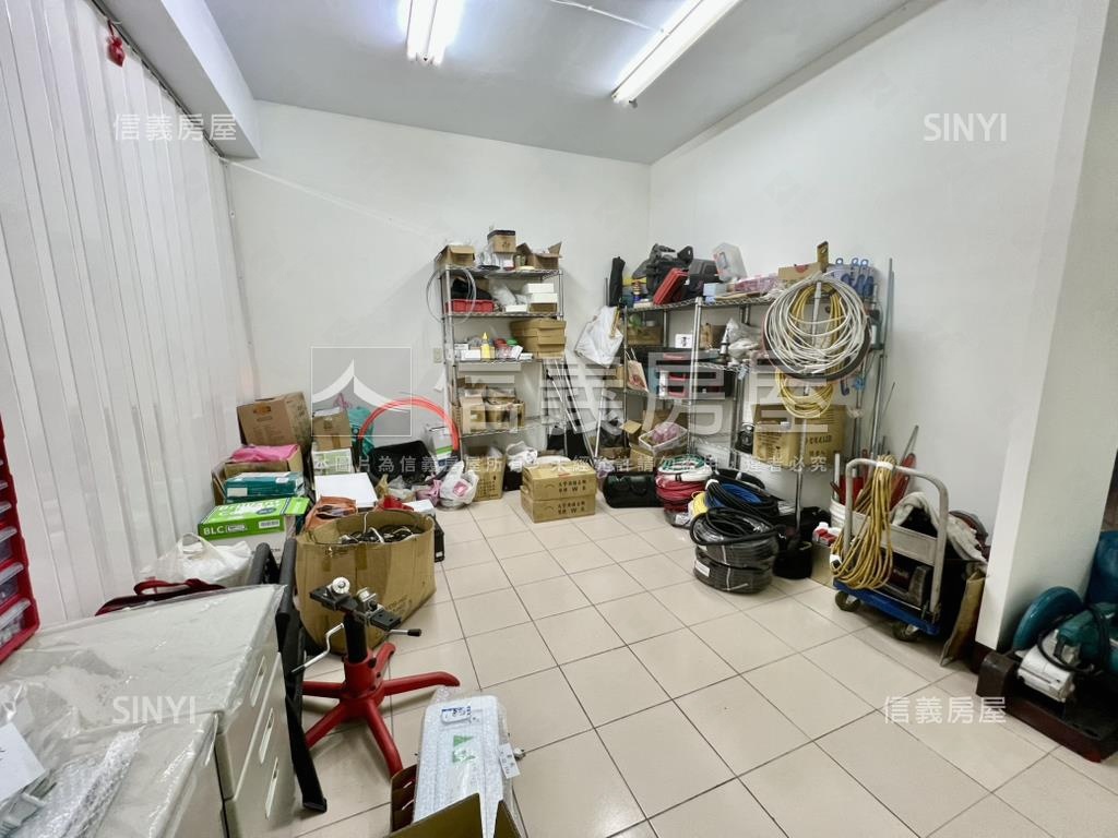 近景安站一樓房屋室內格局與周邊環境