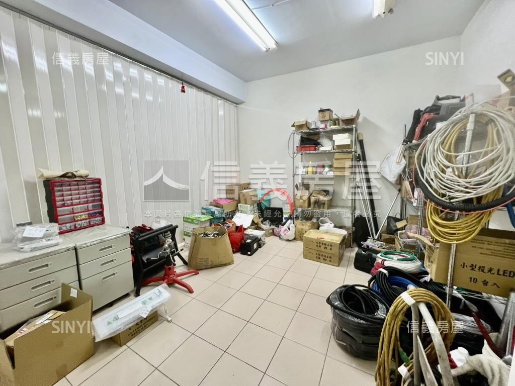 近景安站一樓房屋室內格局與周邊環境