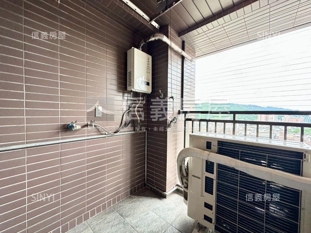 捷仕堡景觀電梯兩房車位房屋室內格局與周邊環境