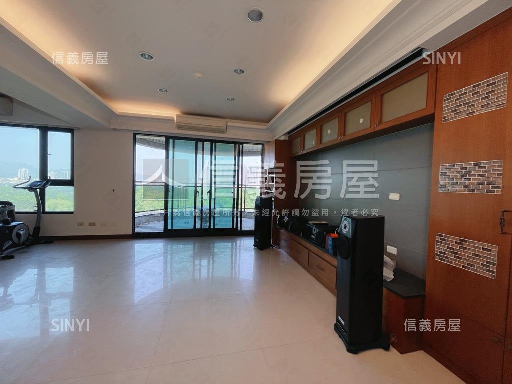 美術館首排三房平車豪邸房屋室內格局與周邊環境