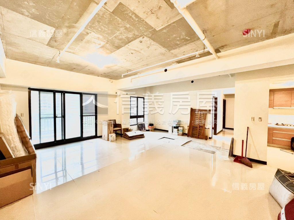 Ｕ未來面中庭景觀三房房屋室內格局與周邊環境