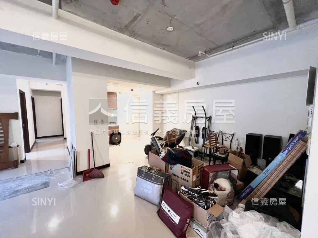 Ｕ未來面中庭景觀三房房屋室內格局與周邊環境