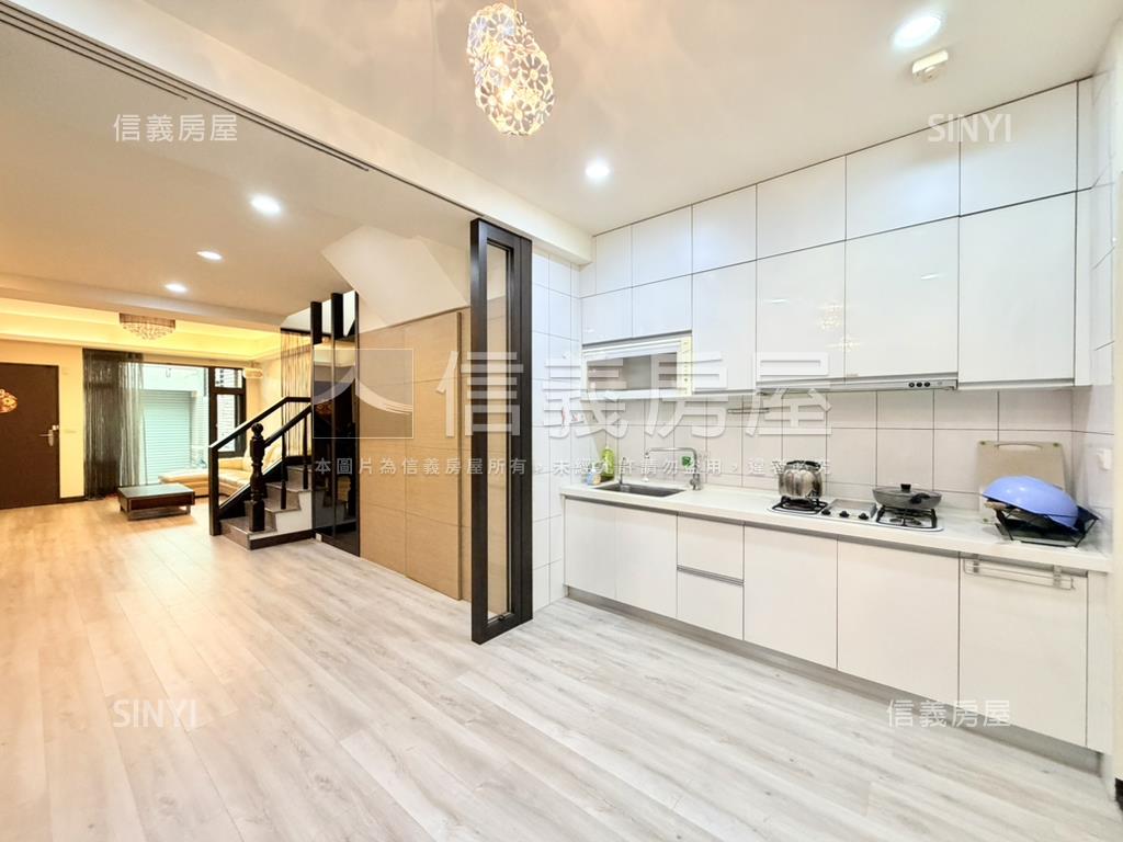 善化市區面公園傳統格局透房屋室內格局與周邊環境