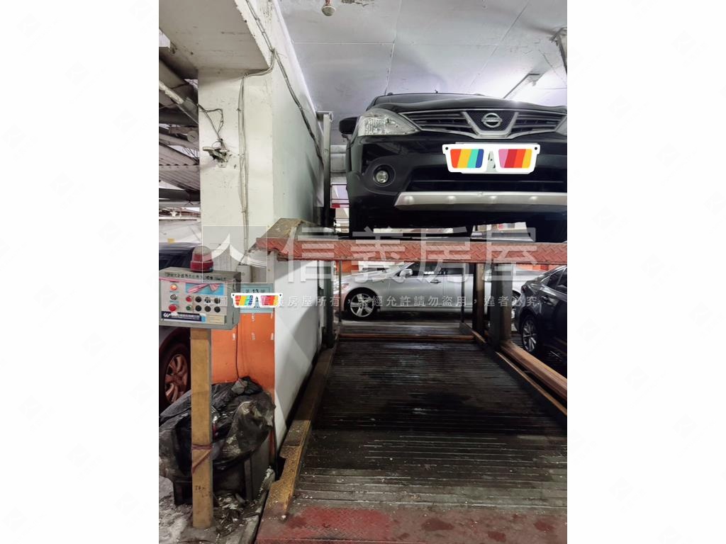 愛琴海黃金地段車位房屋室內格局與周邊環境
