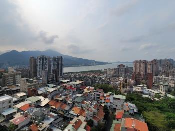 大器河景˙藝大３房車位