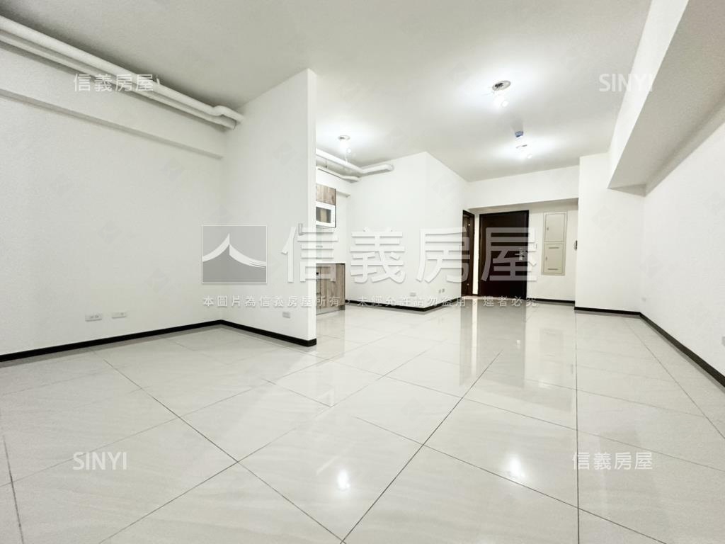 河堤世界美宅平車房屋室內格局與周邊環境