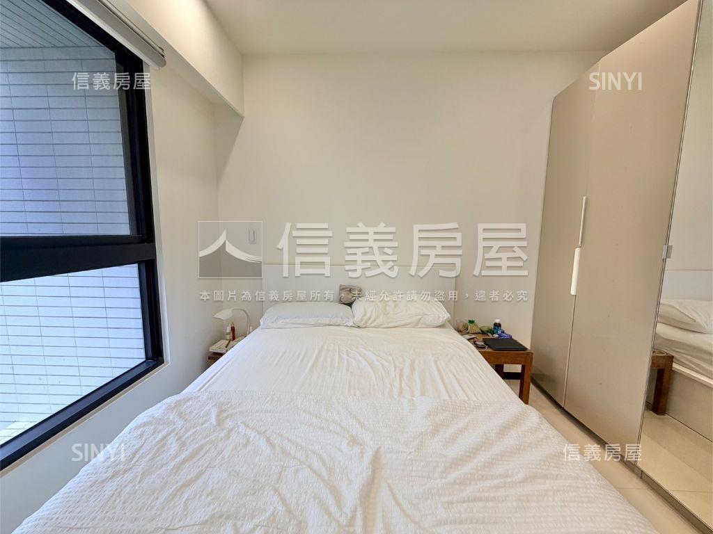 新案首選山景雅致衛浴開窗房屋室內格局與周邊環境