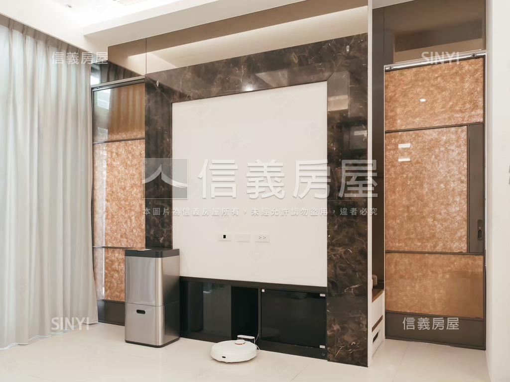 中山阿曼設計品味輕奢豪邸房屋室內格局與周邊環境