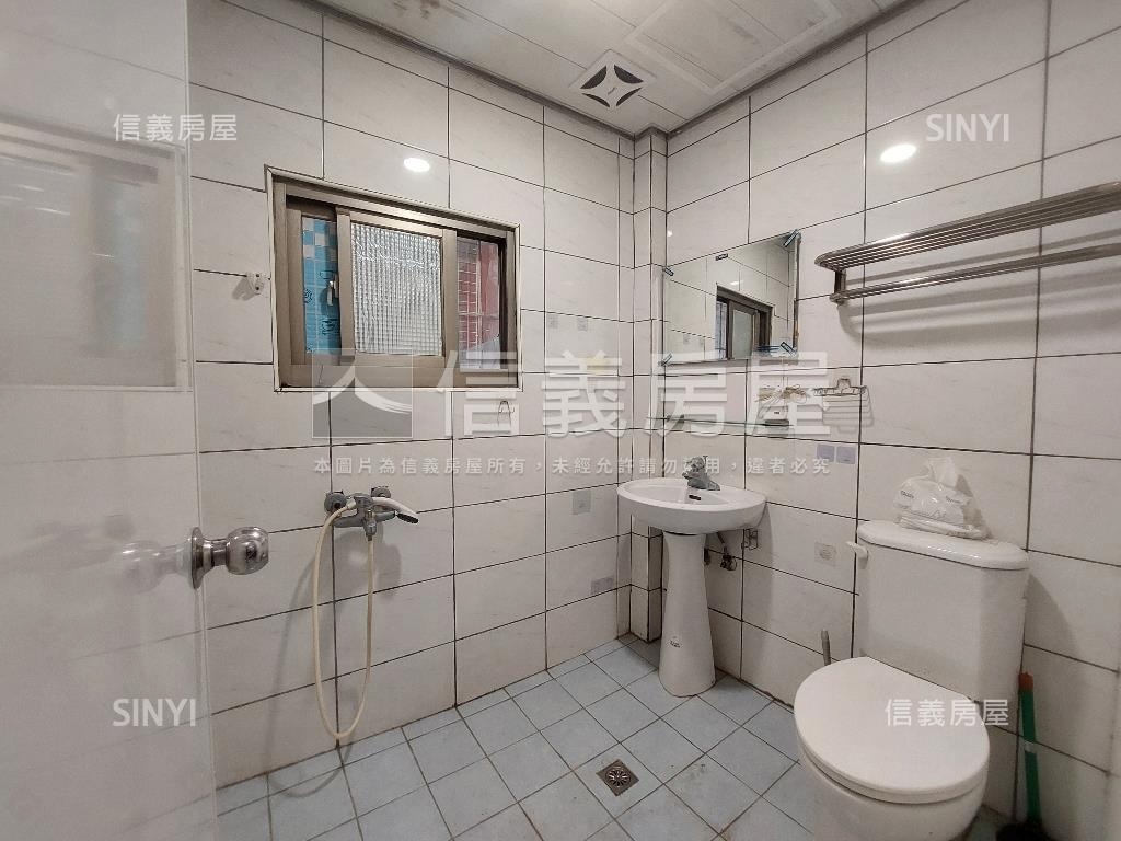 近中科美地有透天房屋室內格局與周邊環境