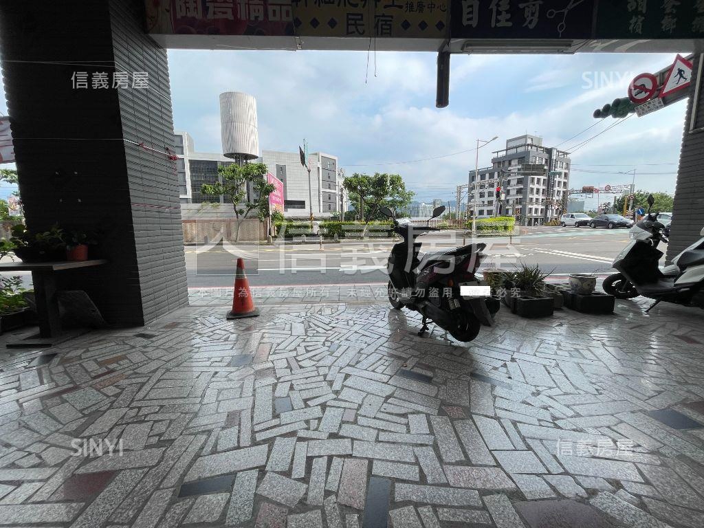 近鶯歌車站‧山河戀店面房屋室內格局與周邊環境